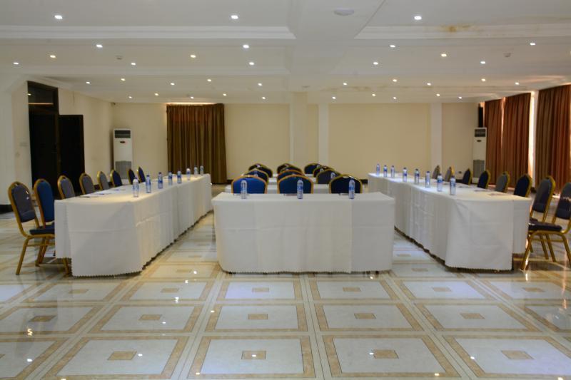 Ampomaah Hotel Άκρα Εξωτερικό φωτογραφία