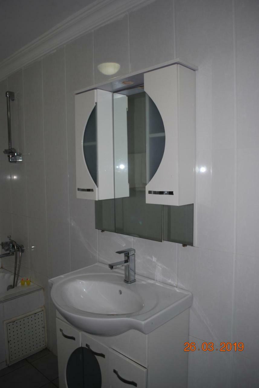 Ampomaah Hotel Άκρα Εξωτερικό φωτογραφία